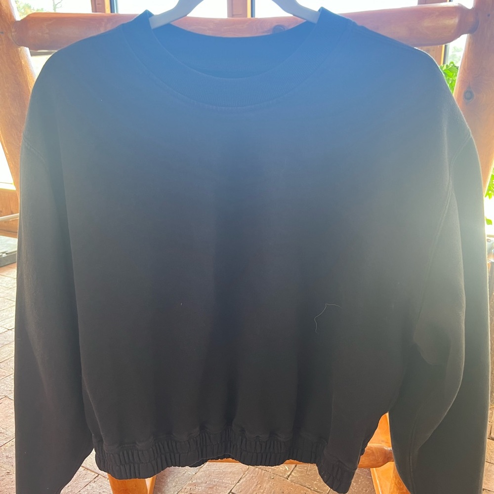 Soft AF Abercrombie Crew Neck Sweater